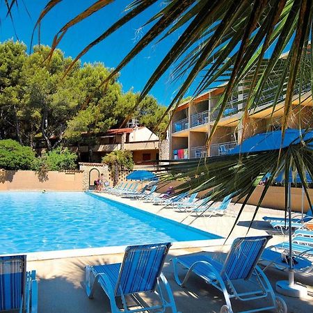 Appartement Avec Piscine A 5Min De La Plage Санарі-сюр-Мер Екстер'єр фото