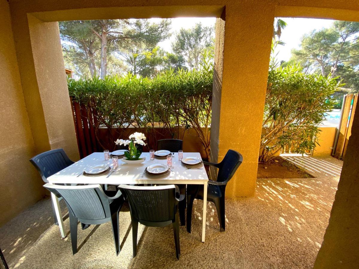 Appartement Avec Piscine A 5Min De La Plage Санарі-сюр-Мер Екстер'єр фото