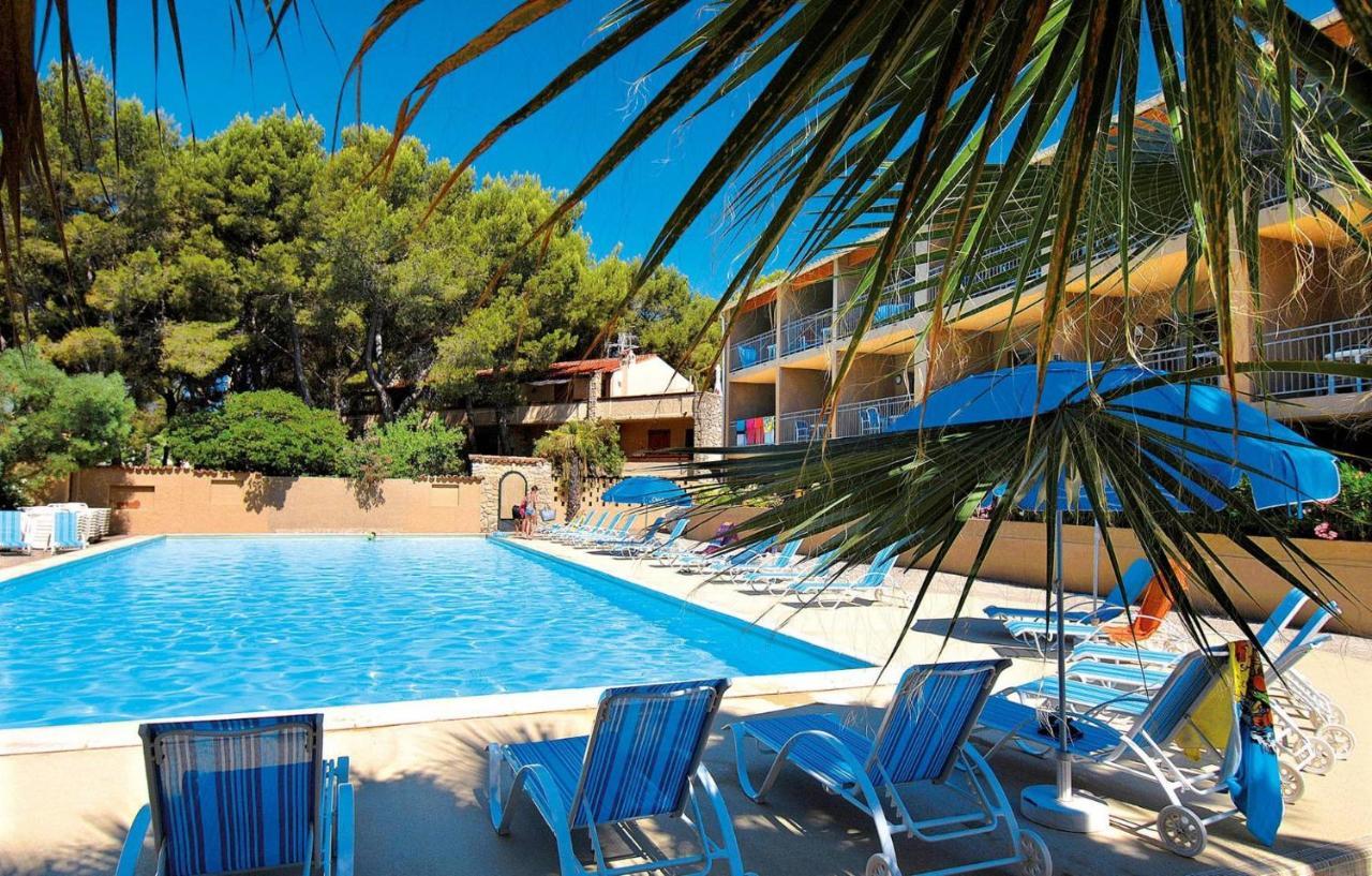 Appartement Avec Piscine A 5Min De La Plage Санарі-сюр-Мер Екстер'єр фото